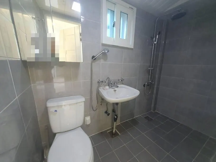 Apartamento C-5 White Linen House Seúl